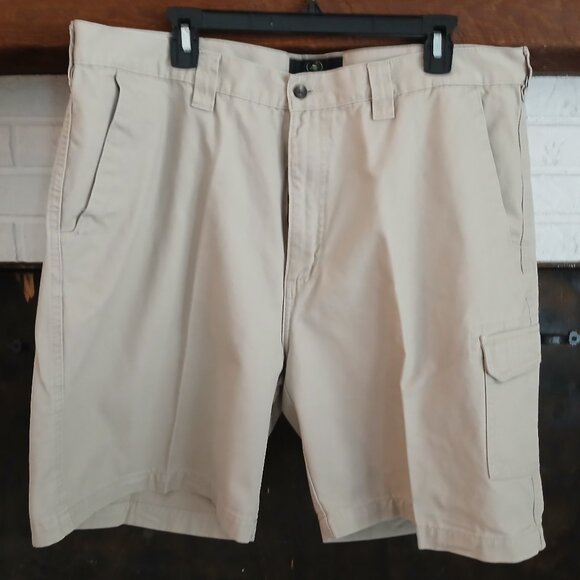 END of SUMMER SALE on these RedHead brand MEN'S SHORTS - Picture 1 of 3